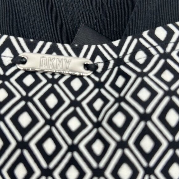 DKNY Womens Strapless One Piece Swimsuit Medium Black Geo Ruched Side Swimwear - Picture 4 of 6